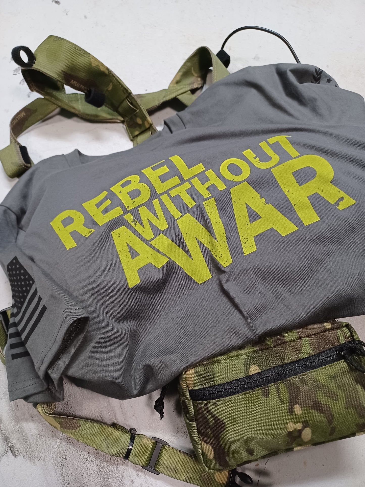 T-Shirt: Rebel without a War