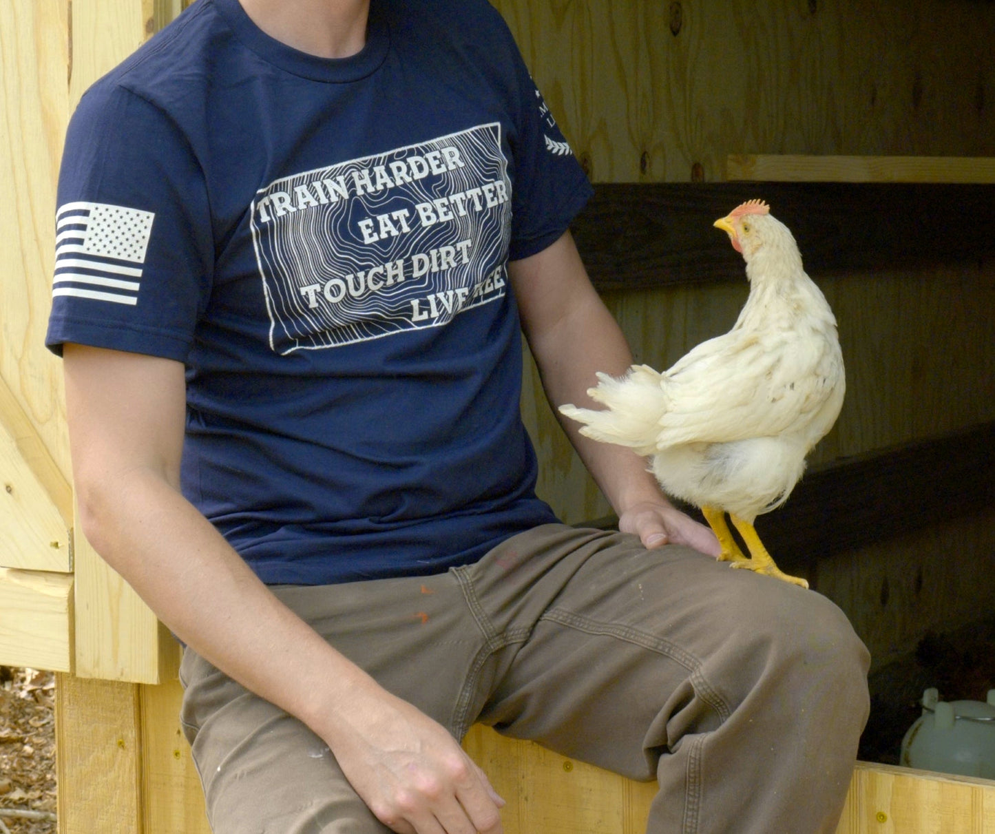 T-Shirt: Live Harder