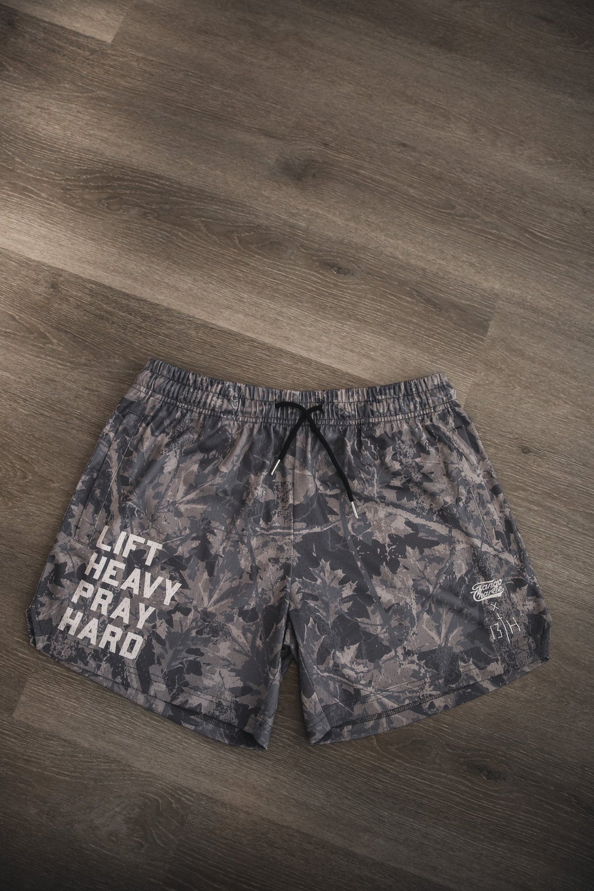 Men's Mesh Lifestyle Shorts | 5.5"- Lift Heavy Pray Hard Deadwood
