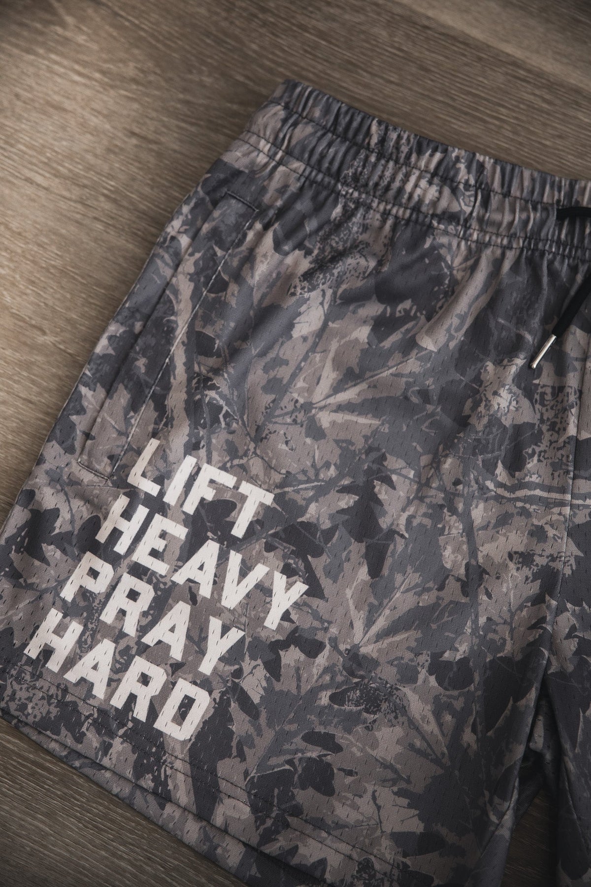 Men's Mesh Lifestyle Shorts | 5.5"- Lift Heavy Pray Hard Deadwood
