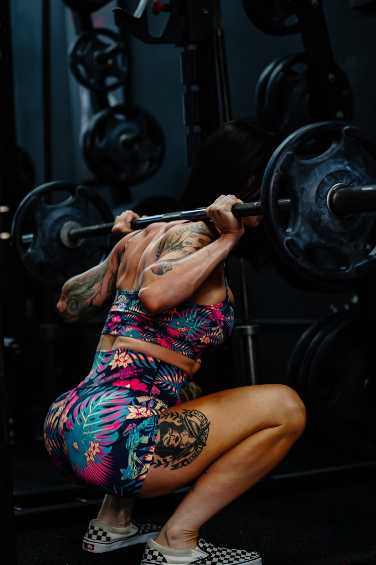 Women's High-Waisted Seamless Front Compression Training Shorts | Tropical Assassin