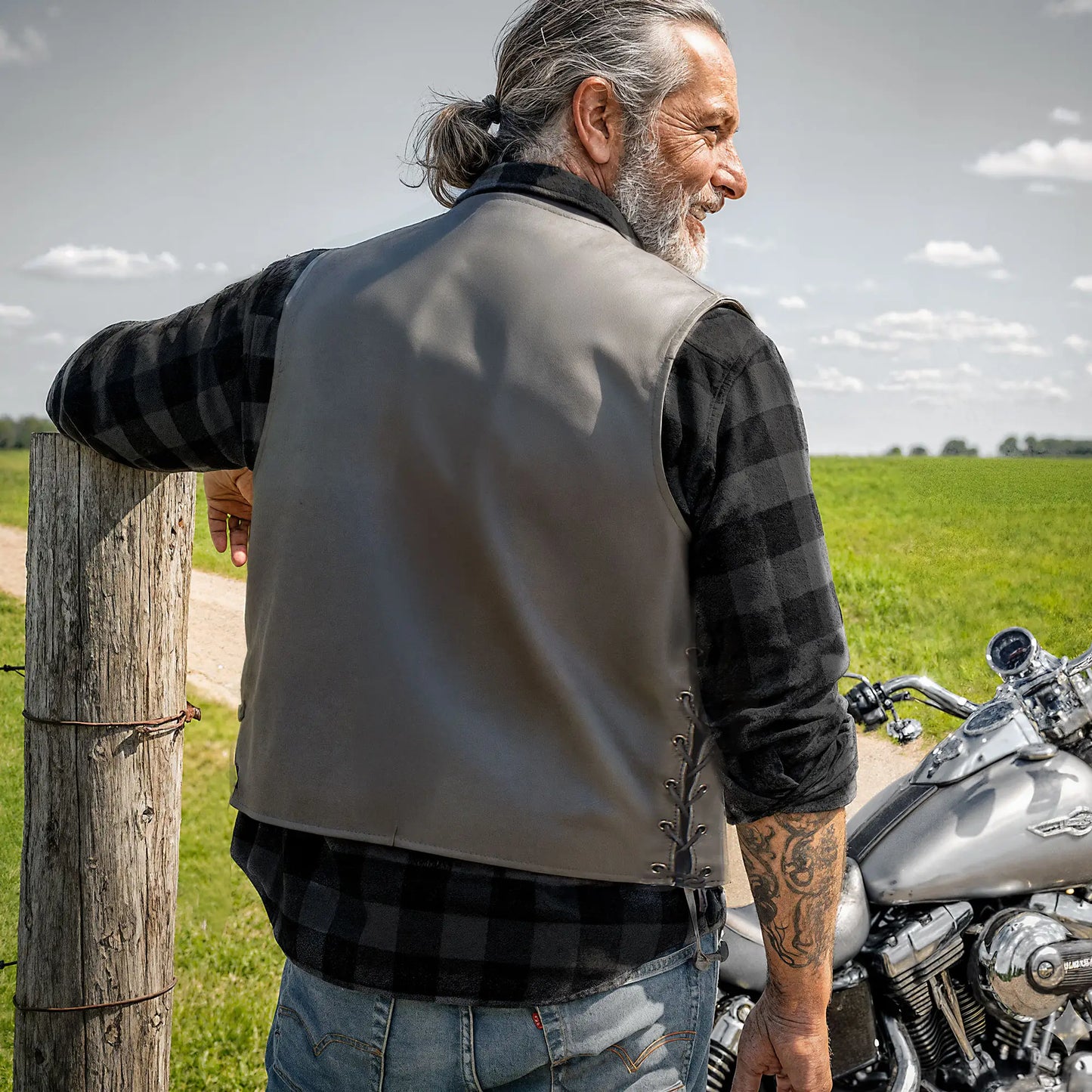 Hot Leathers VSM1041 Men's Motorcycle style Rub-Off Grey 'Side Lace' Leather Biker Vest