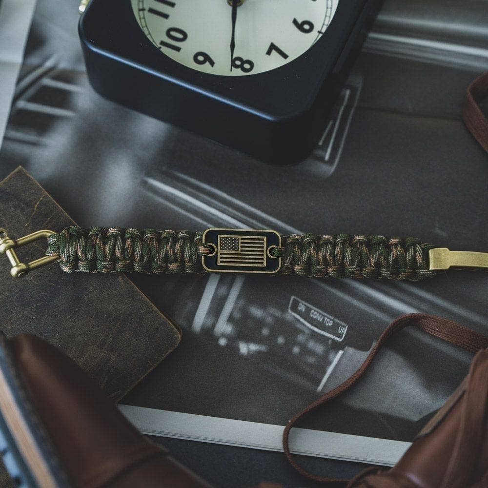 The Hero Company-Camo Paracord Bronze Flag Bracelet- Helps Pair Veterans With A Companion Dog