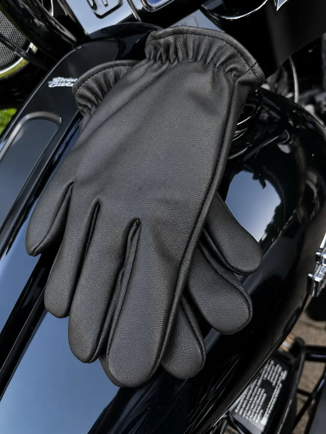 Classic Short Wrist Touchscreen Deerskin Gloves