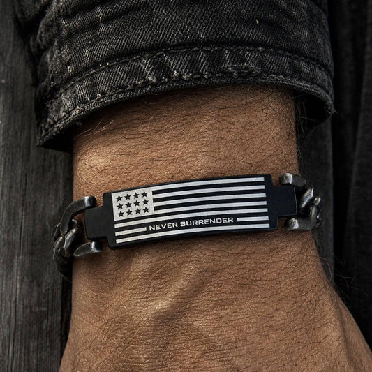 Never Surrender - Defenders of Freedom Bracelet -Faire