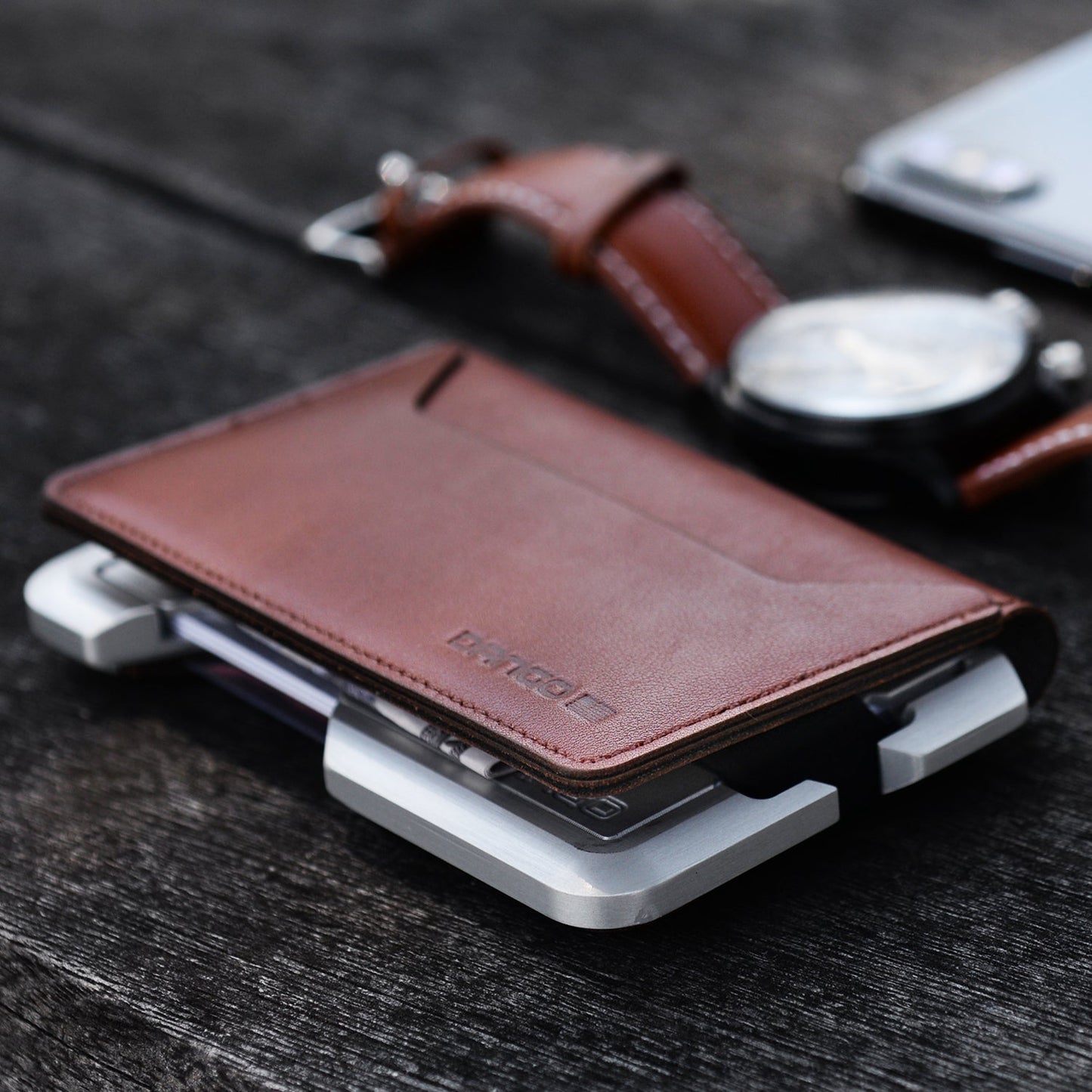 D01 Dapper™ Bifold Wallet