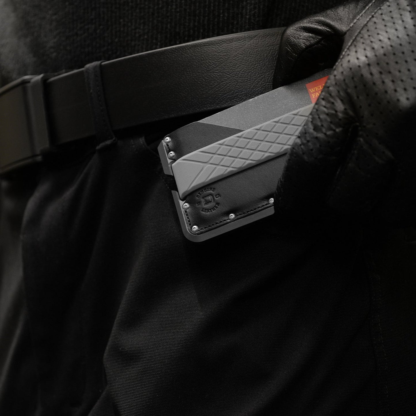 D01 Dapper™ Wallet - Special Edition - Batwing Grey