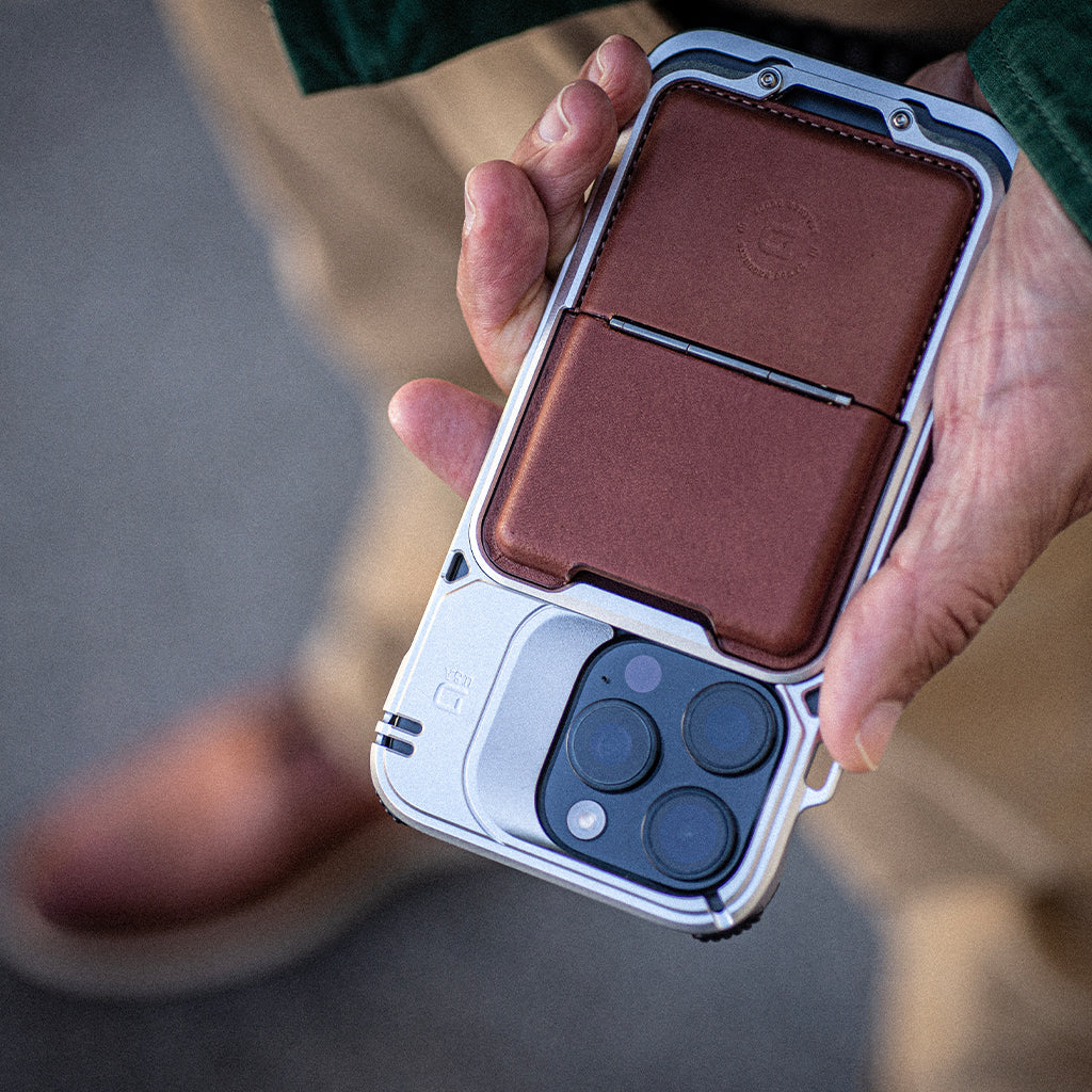 DANGO Covert Case for Iphone 16 Pro