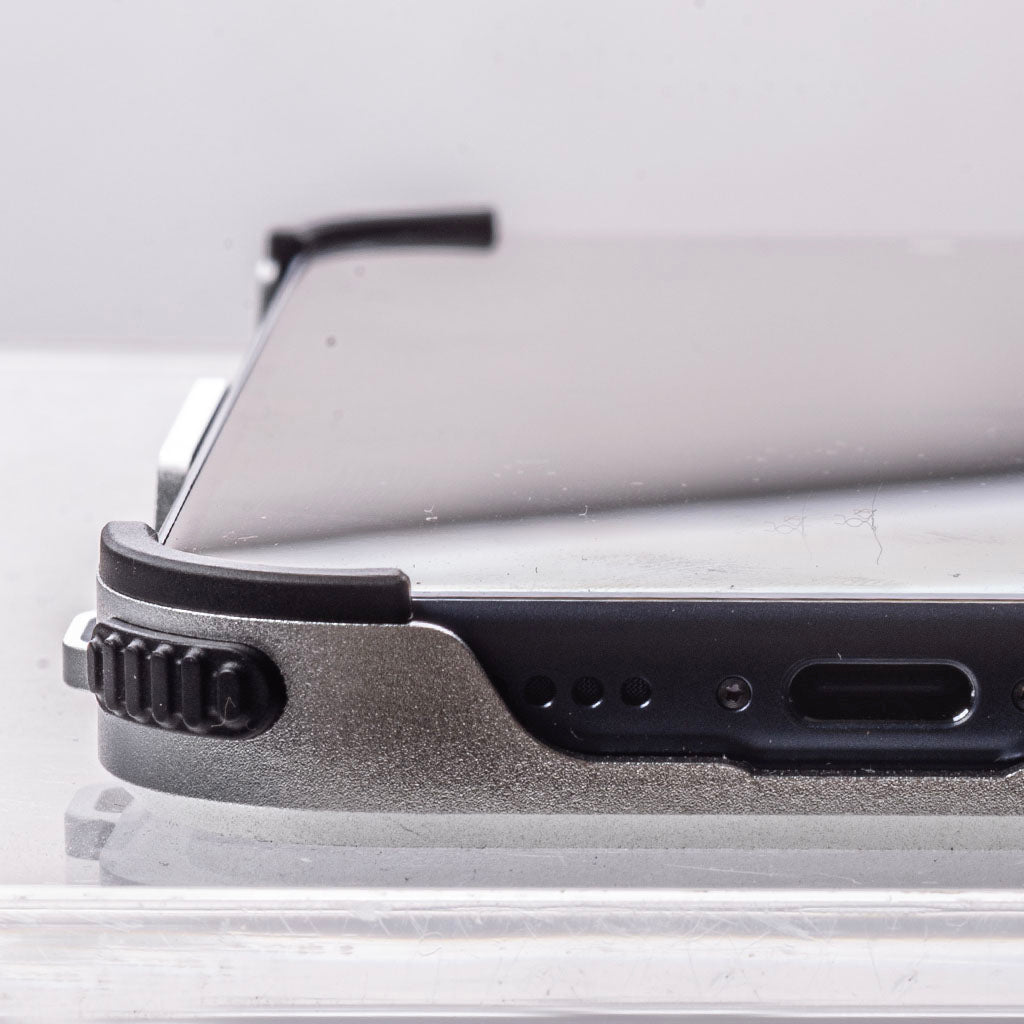DANGO Covert Case for Iphone 17 Pro Max