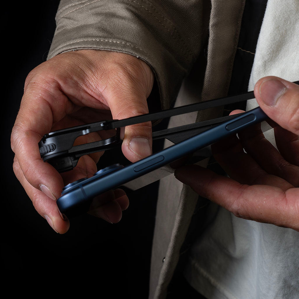 DANGO Covert Case for Iphone 17 Pro Max