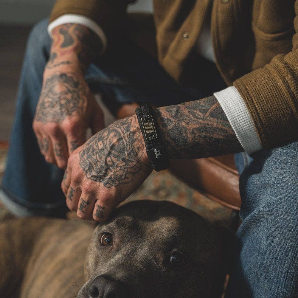 Never Forgotten Black Paracord Bracelet: Helps Pair Veterans With A Service Dog Or Shelter Dog -Faire