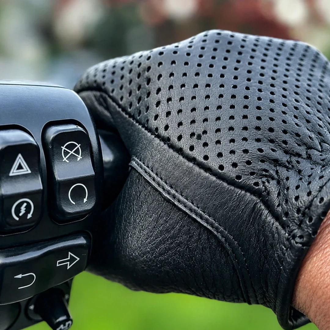 Ventilated Touchscreen Deerskin Gloves