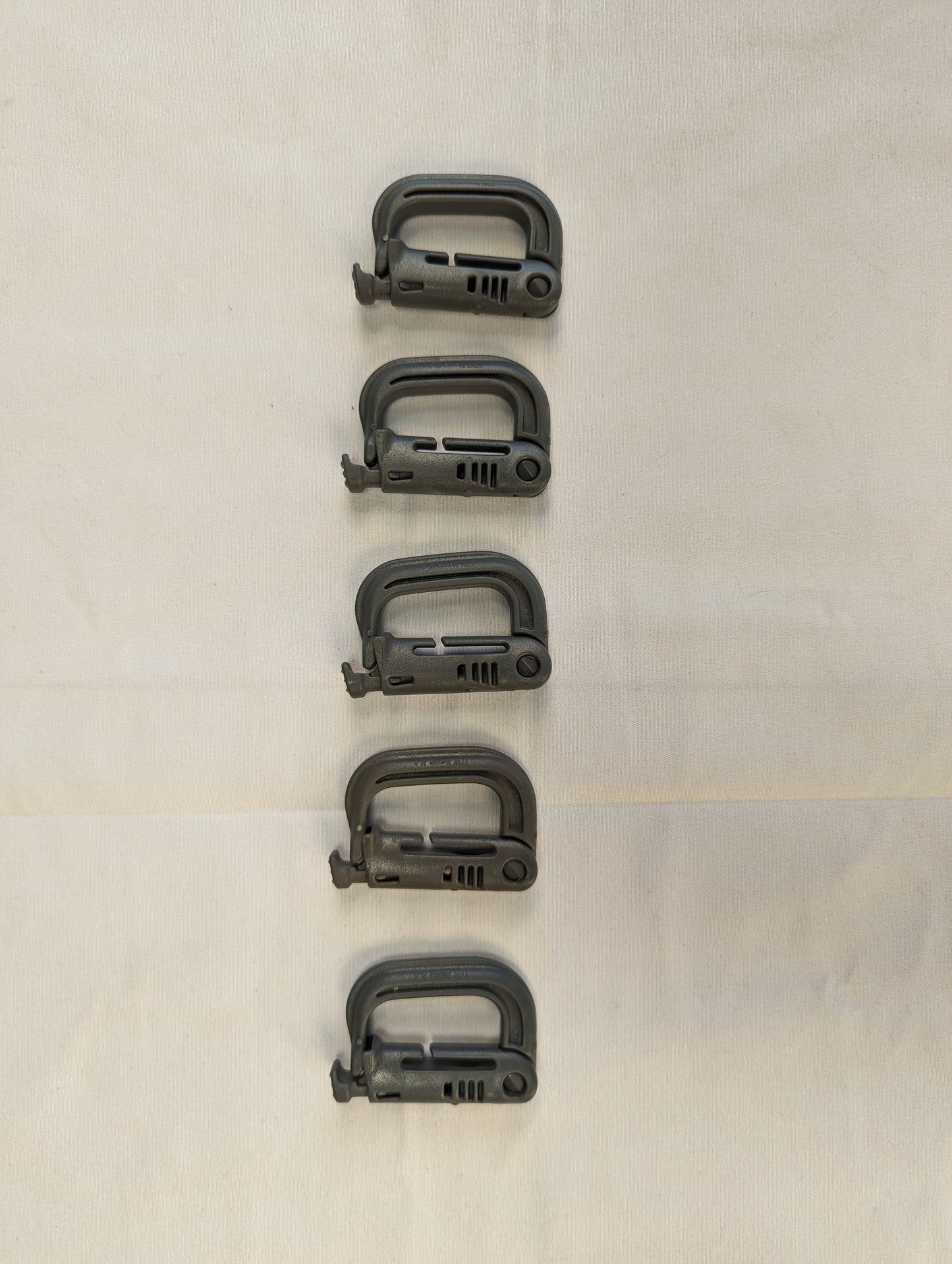 USGI ITW Nexus MOLLE Grimloc Carabiner 5 pack